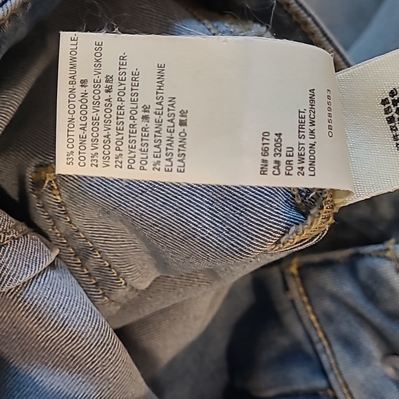 NWT FREE PEOPLE 'JUST FLOAT ON' FLARE JEANS - Picture 15 of 15